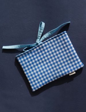 Ocean Breeze Checks Book Sleeve